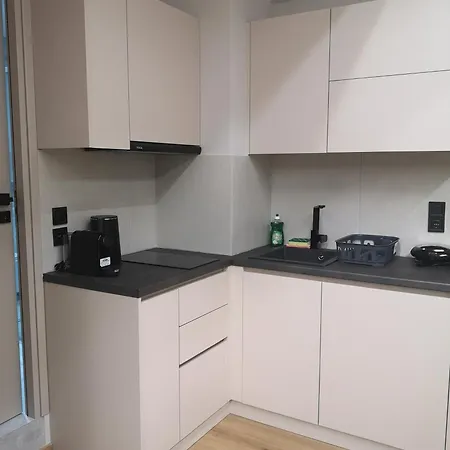 Athenian Apartments, Syntagma Square #6 *