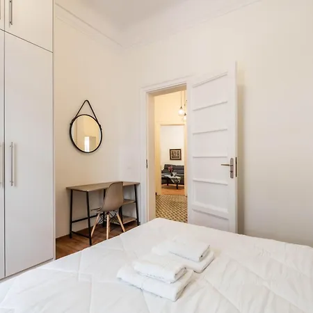 Appartement Charming 3bd Apt. Close To Metro