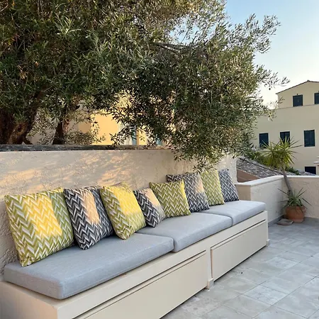 Apartment Stylish And Cozy House In Athens, Plaka