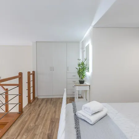 Διαμέρισμα Raise Koukaki Urban Lofts
