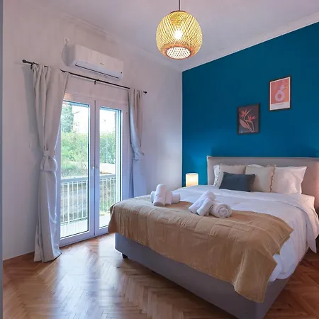 Apartment Stylish In Cholargos
