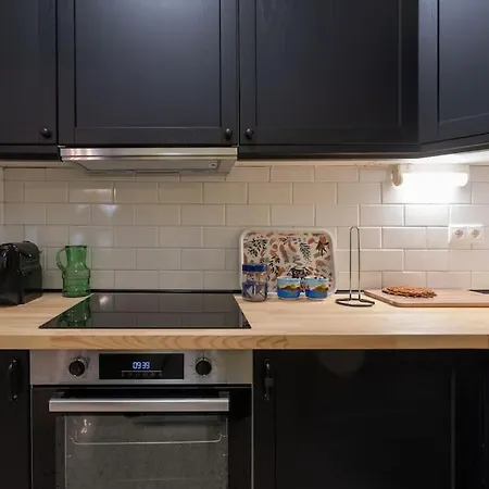Vintage 1br In Exarchia Timeless * Athens