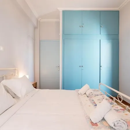 Vintage 1br In Exarchia Timeless Apartment Athens