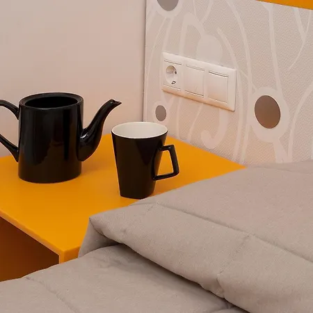 Otel Amazon Atina