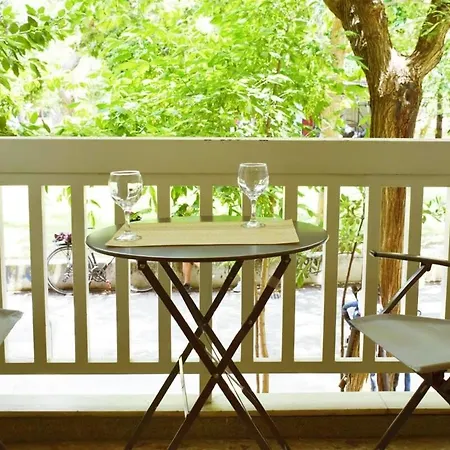 Stylish In The Historic Heart Of The Αθήνα