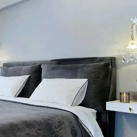 Apartment Five Seasons Alimos