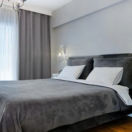Five Seasons Alimos Apartment