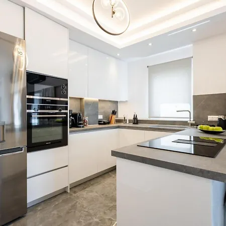 Parthenon View Luxury Penthouse Apartament *