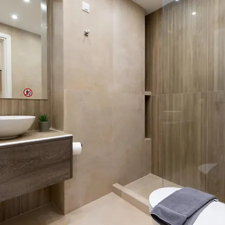Apartment Elegant Comfort 2br In *