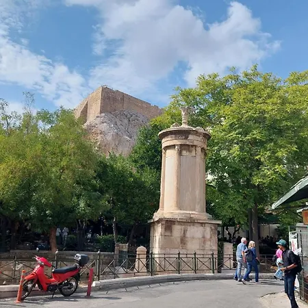 Cozy In Plaka Athens