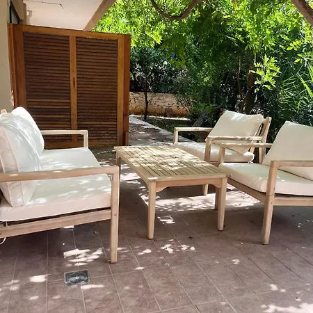 Διαμέρισμα Vouliagmeni 2bed Garden Flat