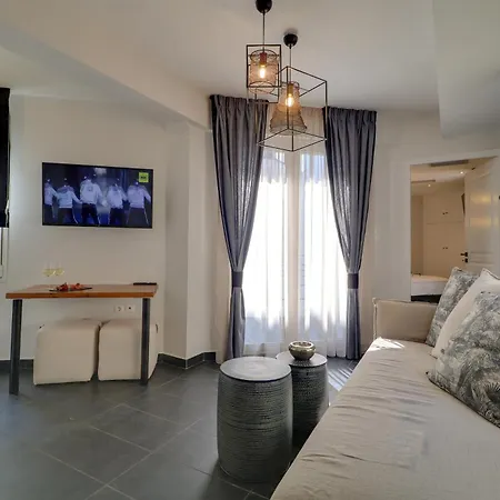 Athinn Hotel Ateny