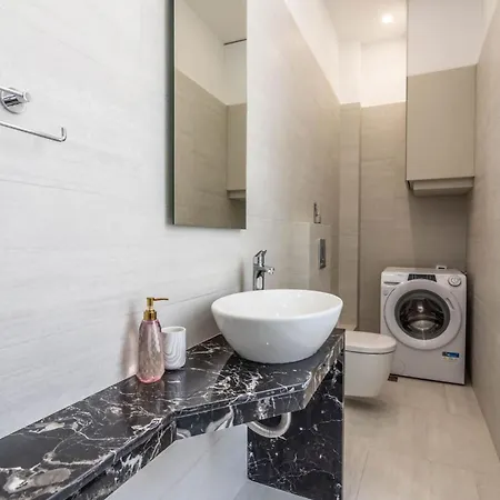 Apartment Delenco Trio Athens