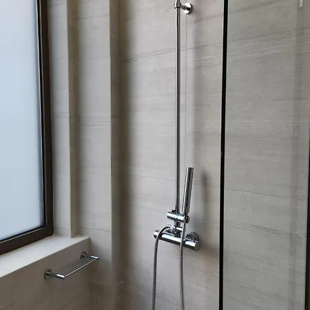 Delenco Trio Apartment *