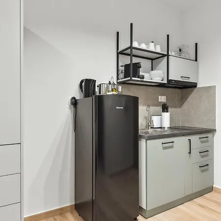 Limehome Solonos Center Apartment