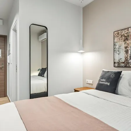 Limehome Solonos Center Athens