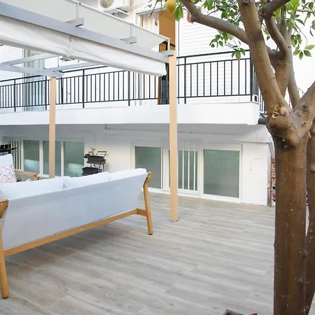 Annag And Zitahouse Athens