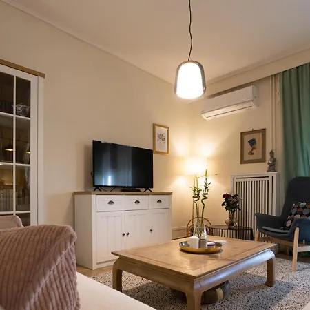 Glyfada Golf Fourth Floor Apartment
