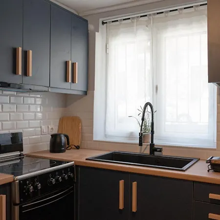 Nima To Acropolis Apartment *