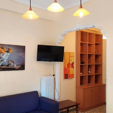 Cozy In Acropolis With Roof Garden דירה *