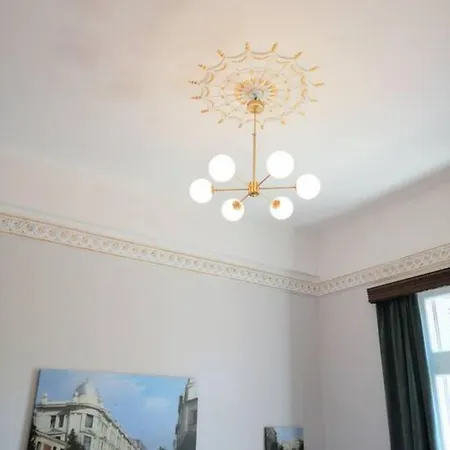 Elegant Under The Acropolis Apartment