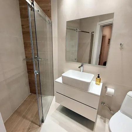 Apartment Wonderful In Acropolis