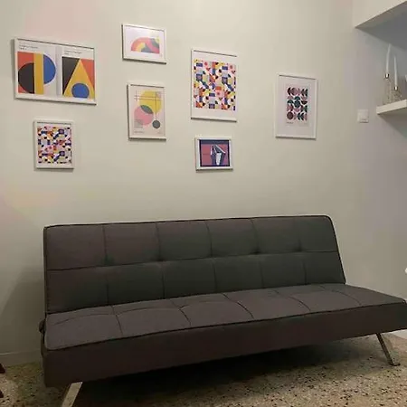 Apartment Bauhaus Studio-semi Basement Athens