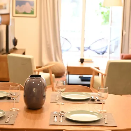 Stylish And Spacious In Cool Area