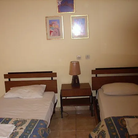 House Albergue Atenas