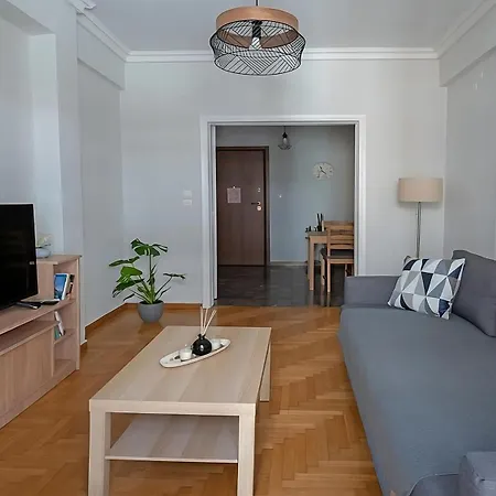 Διαμέρισμα Entire Apt, 3rd Floor, 1 Bedroom