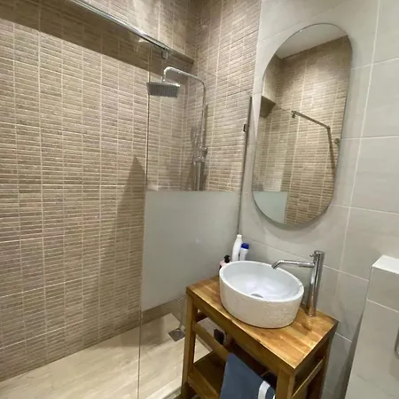 Apartment Sweet -at033 *