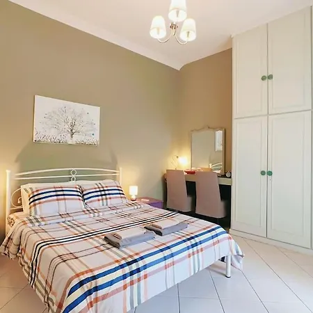 近图书馆宽敞露台spacious Terrace Near Library Apartment *