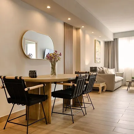 Acropolis Muses - Downtown Luxury Apartment