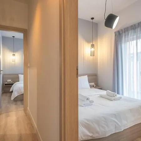 Urban & Spacious Apartment