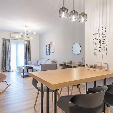 Urban & Spacious