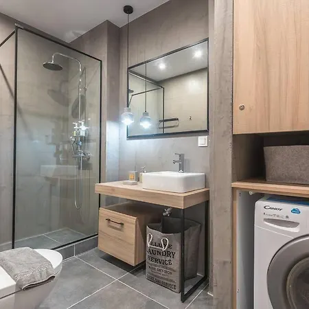 Urban & Spacious * Athens