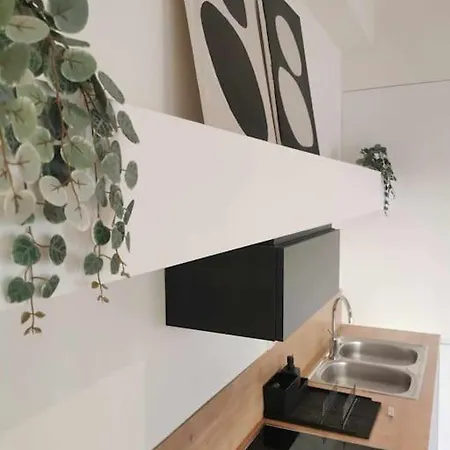 Cdv Stylish Flat Athen