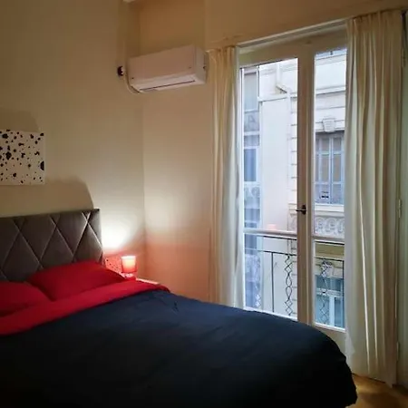 Cdv Stylish Flat Athen