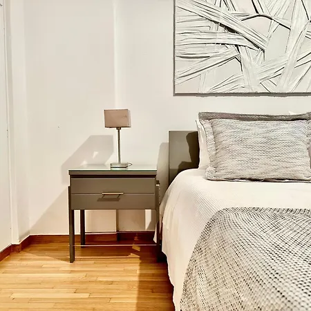 Elaia Luxury Selections - Emerald Apartment *
