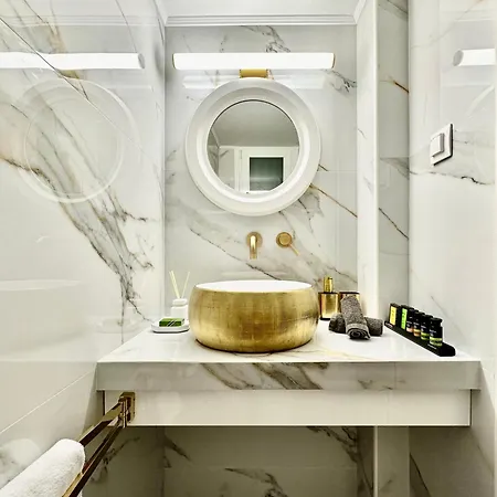 Elaia Luxury Selections - Emerald * Athens