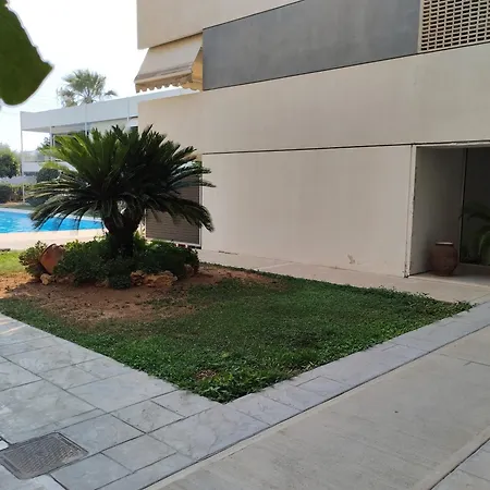 Lux At Riviera Apartment *