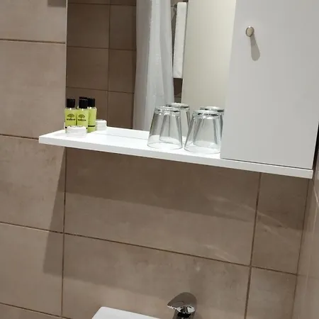 Hotell Ambrosia 4*