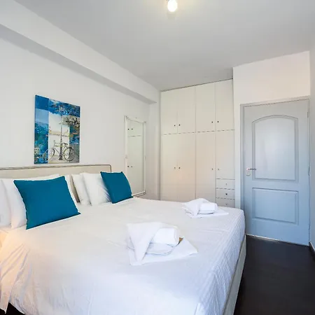 Villa Costa Luca In Vouliagmeni Athens