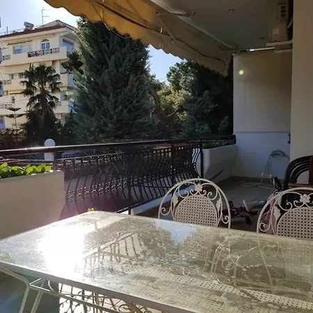 Family House In Glyfada Center Apartment *