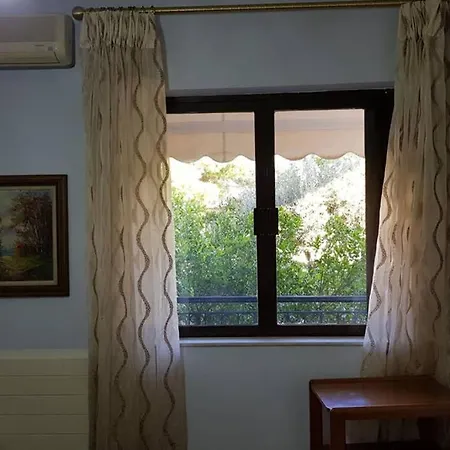 Apartment Family House In Glyfada Center
