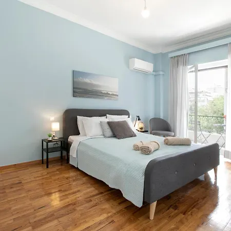 A Spacious One Min To Victoria Metro - Self Check-in Apartment *