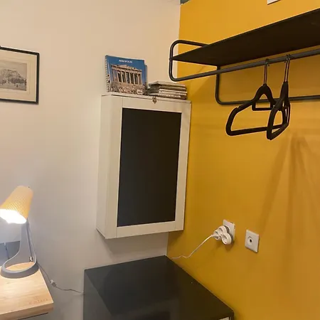 Appartement Mini Next To Platia Exarchia, Athènes