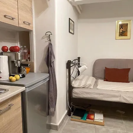 Mini Next To Platia Exarchia, Appartement