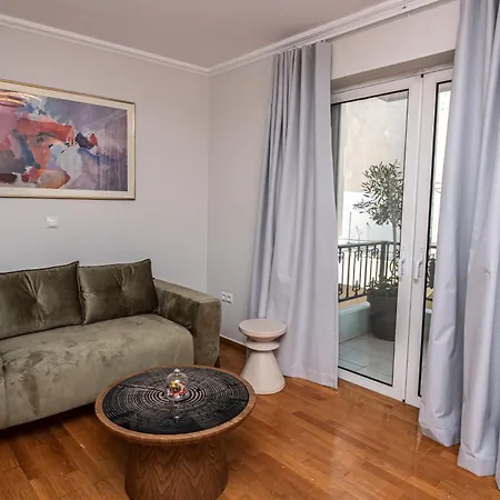 Apartment Mets Souites