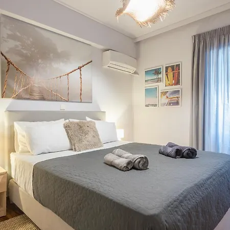 Shoreline Riviera Apartment